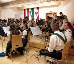 Warten_auf_das_Konzert2.jpg
