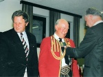 1995-LHPartl_und_StvBezobmEller_gratulieren.jpg