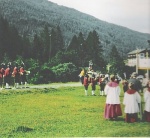Anfang90-Prozession1.jpg