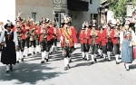 Einmarsch_in_StJodok-Anfang90.jpg
