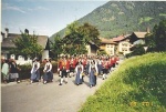 2001-Einmarsch-Trens.jpg